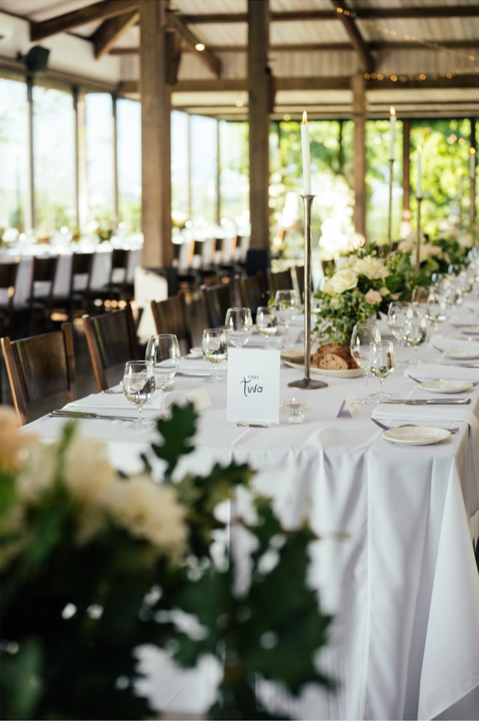 Wedding table flowers