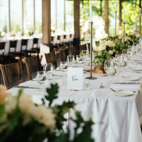 Wedding table flowers
